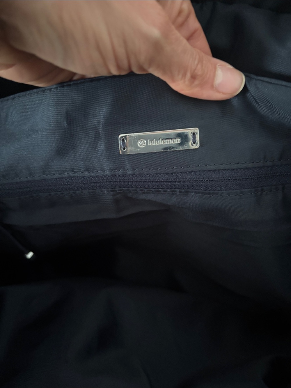 lululemon navy nylon Tote with Adjustable Crossbody Strap - Picture 7 of 11